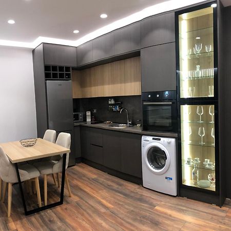 Alajs Apartament Vlorë エクステリア 写真