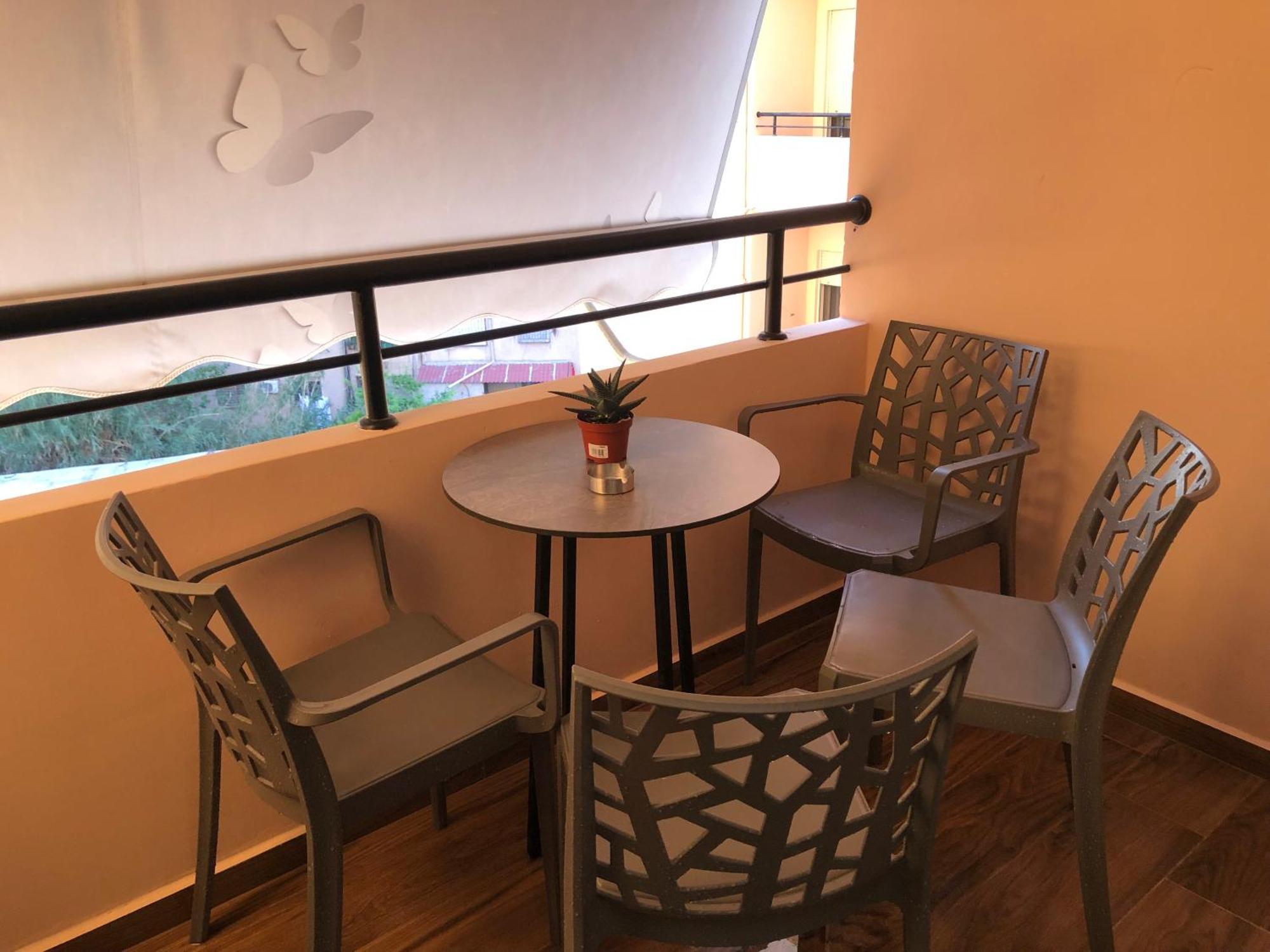 Alajs Apartament Vlorë エクステリア 写真
