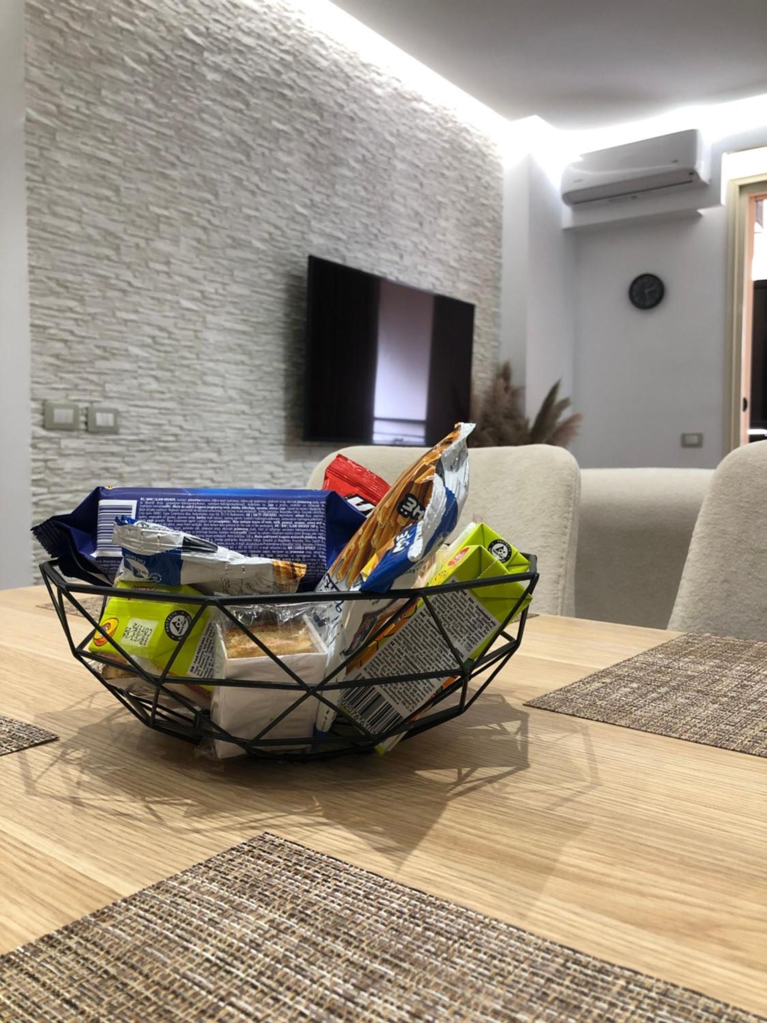 Alajs Apartament Vlorë エクステリア 写真
